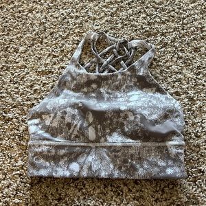 Lululemon high neck sports bra